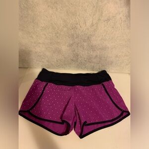 Lululemon shorts size 8